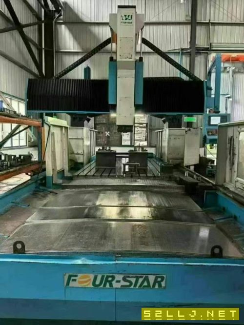 2021年出厂台湾永钜龙门加工中心一台，工作台4x2米配1.