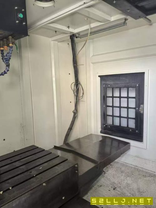 重型屹正1160加工中心，发那科MFPLUS系统；XZ轴45滚柱.