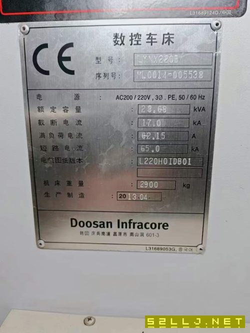 同款4台，韩国原装斗山220数控车床，配A2-6主轴过棒料.