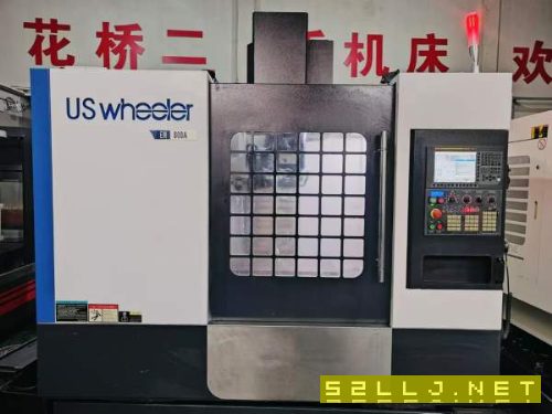 2021年杭州蕙勒850加工中心。三线，机械臂，带主轴中.