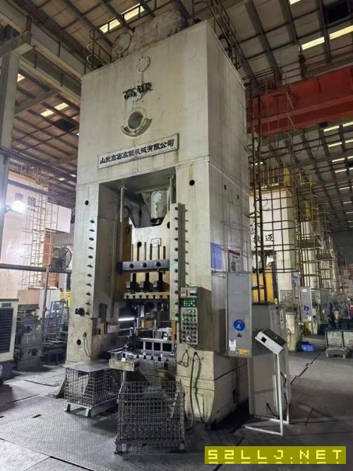 刚中标2台800，5台630单点西安提货800吨一台高密锻压.