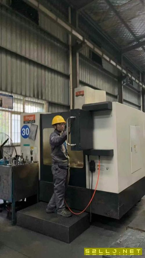 几万块钱秒杀汉川714D/11（750加工中心）一切正常，BT.