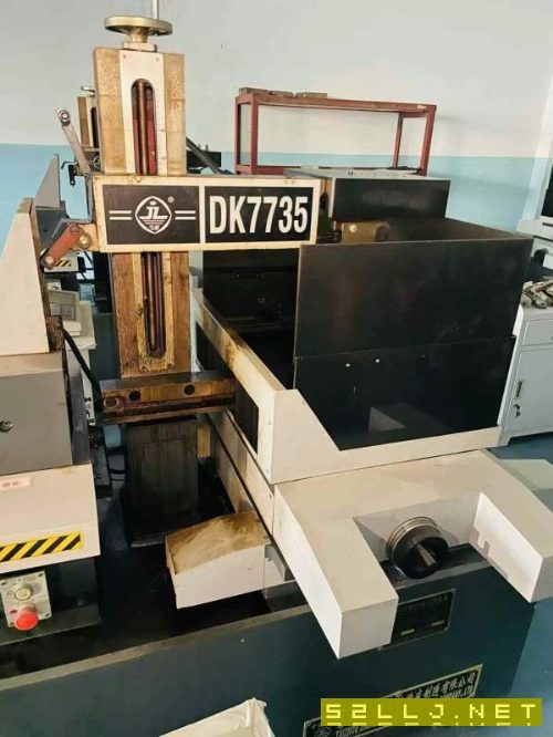 同款8台全新泰州7735线切割，安装了就打了样
