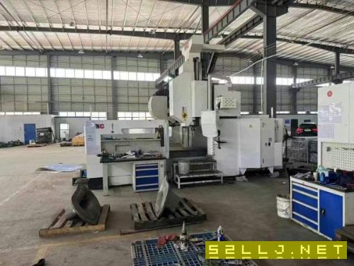 出售南京诺克GMC-2014S数控龙门加工中心一台、工作台2.