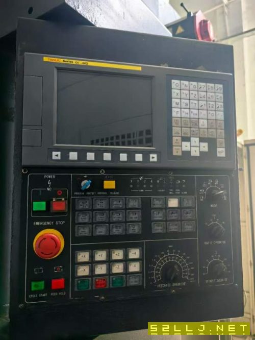 海天1500G小龙门两线一硬滚柱导轨工作台2000-1500门宽.