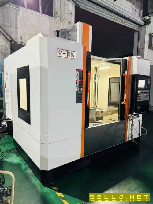 2020年866加工中心，重型三线45滚柱导轨，三菱M80系统.