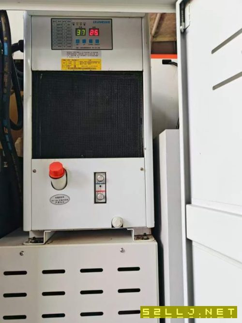 2021年9成新天钜格勒玛855加工中心，三线滚柱，主轴10.