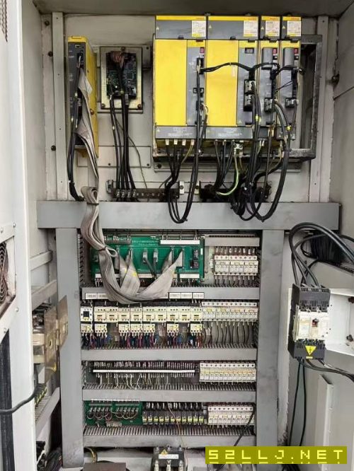 台湾友嘉1470加工中心同款5台，主轴BT50，刀臂式刀库.