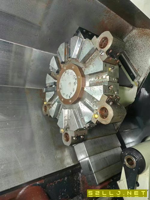 2017年出厂，泷泽NEX-108数控车床，发那科系统，加工.