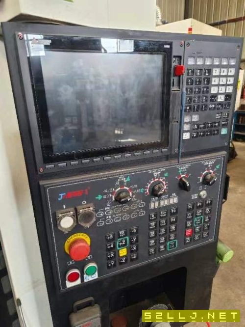乔峰VH85重型加工中心