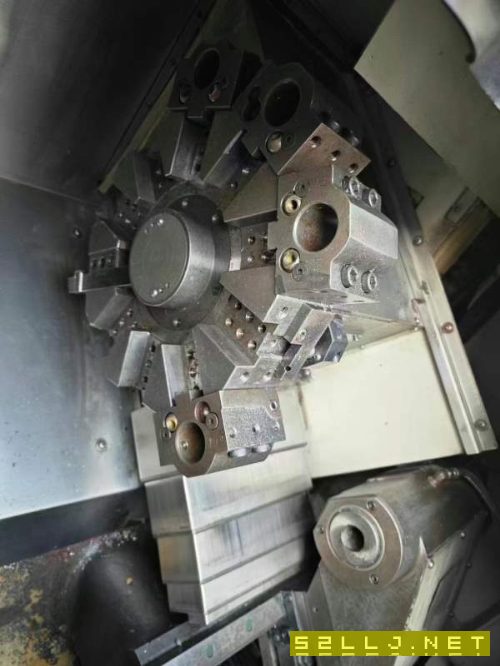 程泰GLS200，8寸卡盘，加工长度500，10工位伺服刀塔。