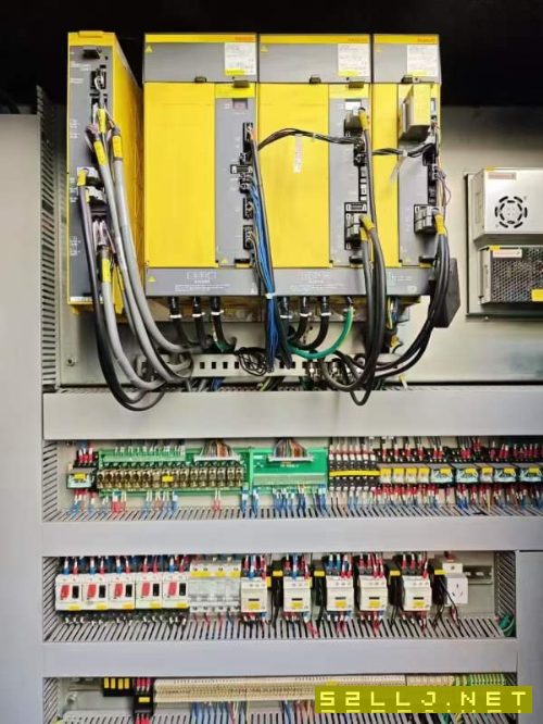 纽威VNL803H数控立车，回转直径1000，加工高度600，转.