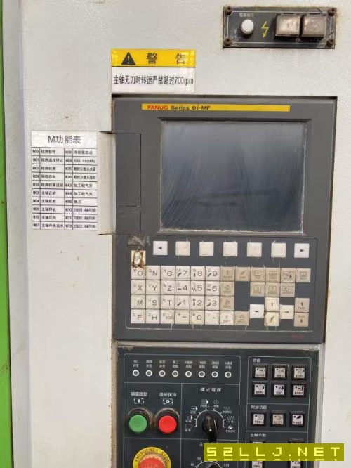 2017年国盛1055加工中心，两线一硬导轨，发那科MF系统.