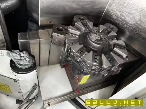 9.5新程泰GLS200数控车床，线轨机。加配10寸卡盘，对.