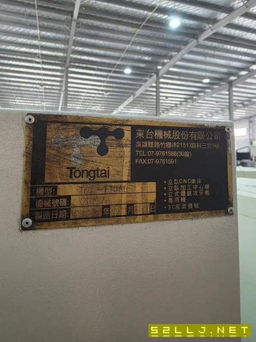 东台硬轨机130AL，12寸卡盘，主轴过棒料75，加工长度1.