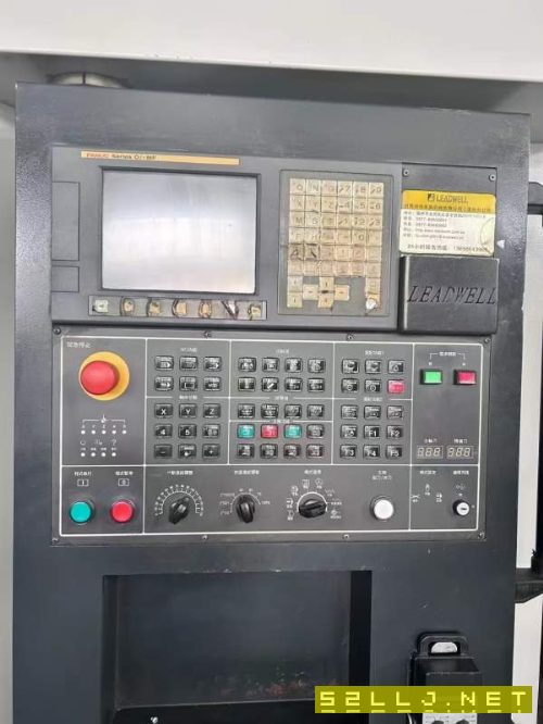 台湾丽伟V-50L立加，同款有3台。40M一台、BT40大主轴.