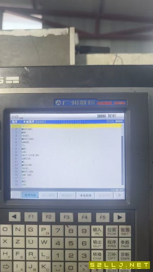 沈阳I5T5.2数控斜规刀塔机床一台，8寸中空