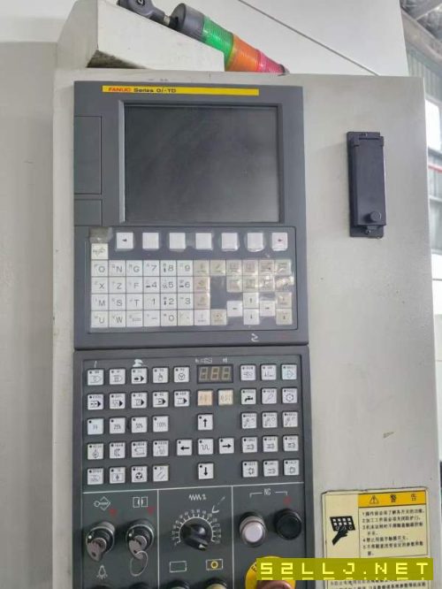 沈阳8080数控立车，带齿轮箱，主轴电机45KW