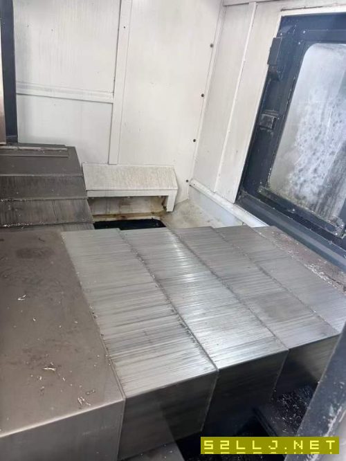 刚到一台湾友佳FV-800A立式加工中心、两线一硬、主轴.
