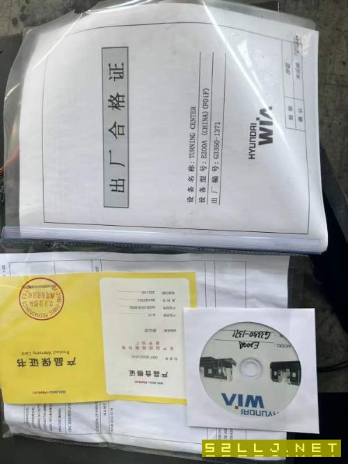 刚刚买下9.5成新韩国威亚E200A数控车、使用几百个小时.