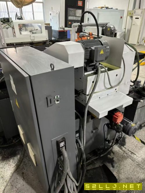 上海MKA1320/750数控外圆磨床