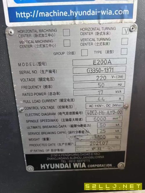 刚刚买下9.5成新韩国威亚E200A数控车、使用几百个小时.