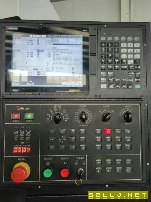 2020年经台典群T-10L加工中心线两一硬导轨，BT40主轴8.