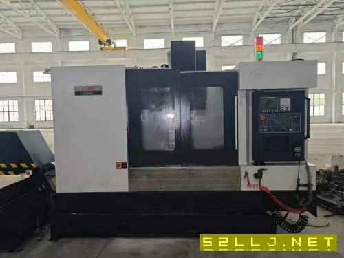 项目后一台，台湾丽伟V-50L立加，BT40大主轴直径190，.