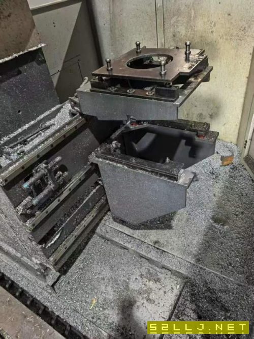 台湾省原装泷锋光机SK-4025龙门加工中心，两线一硬导.