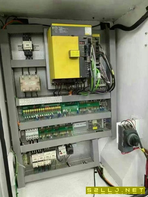 巨高重型850H加工中心1台，