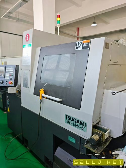 同款两台日本津上走心机B0325-II，棒料通过尺寸32mm，.
