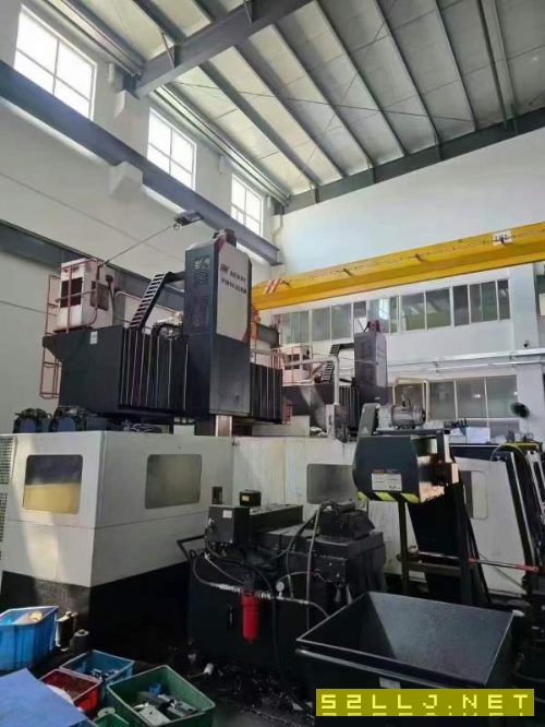 纽威3018数控龙门，满配工作台31.6米，门宽1.8米，方.