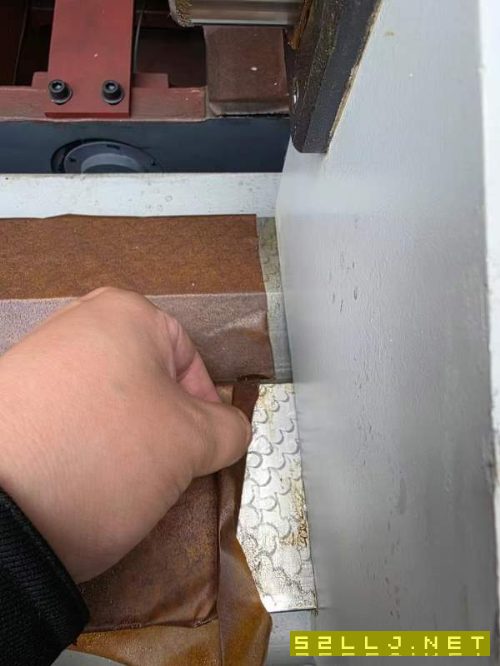 全新未拆封威海华东MK数控外圆磨,带两套在线测量,全.