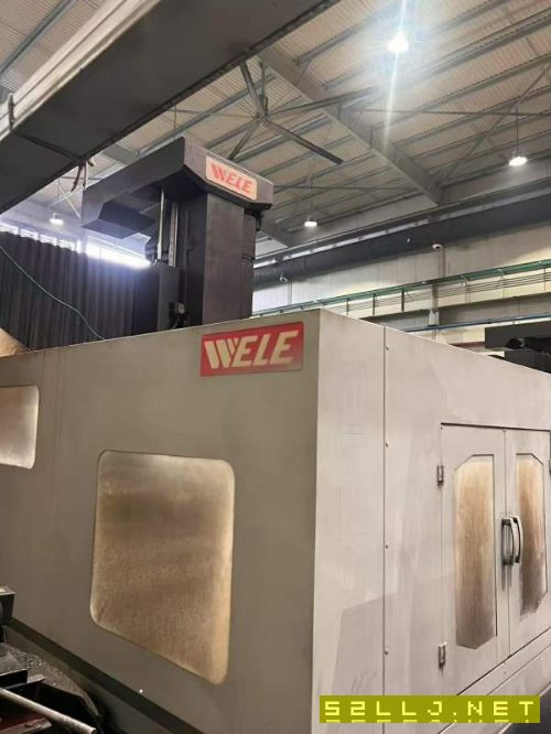 常州工厂威力216。工作台1.5x2米。门宽1.7米，门高1.3.
