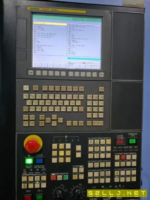韩国.斗山Mynx6550.加工中心，.三轴硬.轨，配BT50.主.