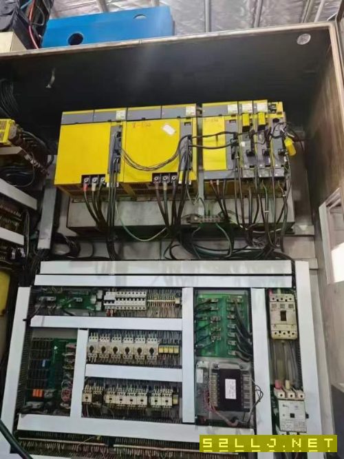 台湾油机1200车铣复合数控立车油机立车1200ATC，车铣.