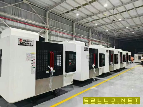 新到五台2025年安装少用855加工中心，三菱M80系统，BT.