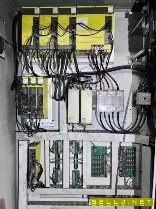 美国辛辛那提1250六工位卧加主轴伸出，发那科MC系统