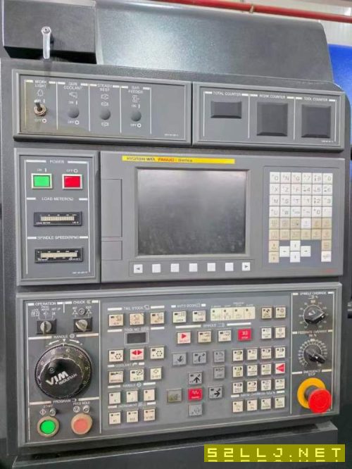 韩国威亚L400C数控车床。15寸卡盘,A2-11主轴,高低档.