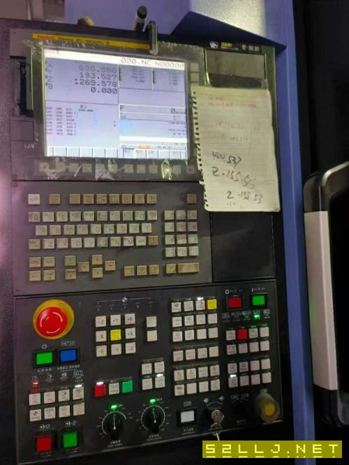 刚刚买下,工厂在位,整体床身的准新机2024年生产,韩.