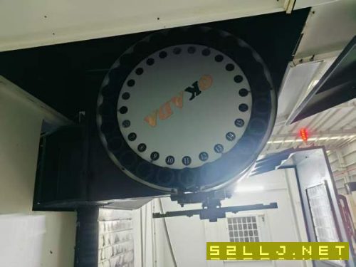 新到一台2022年南通固邦VHC2080加工中心，三轴硬轨，.