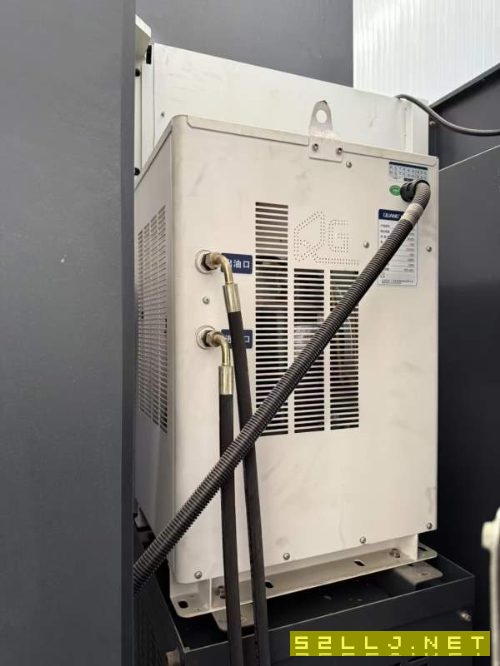 BT50主轴，发那科系统带30公斤主轴中心出水链板排削器.