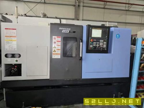 斗山235斜轨数控车床,发那科PIus系统,三千里8寸中空.