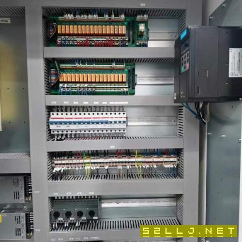 德扬DV855加工中心系统：发那科普拉斯系统主轴：BT40.