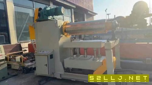 刚刚到货1500液压开卷机