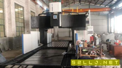 刚刚买下准新机国盛4028龙门加工中心工作台2米4米，门.