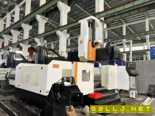 仓库刚刚到货苏州正权2522数控龙门，工作台1800/2500m.