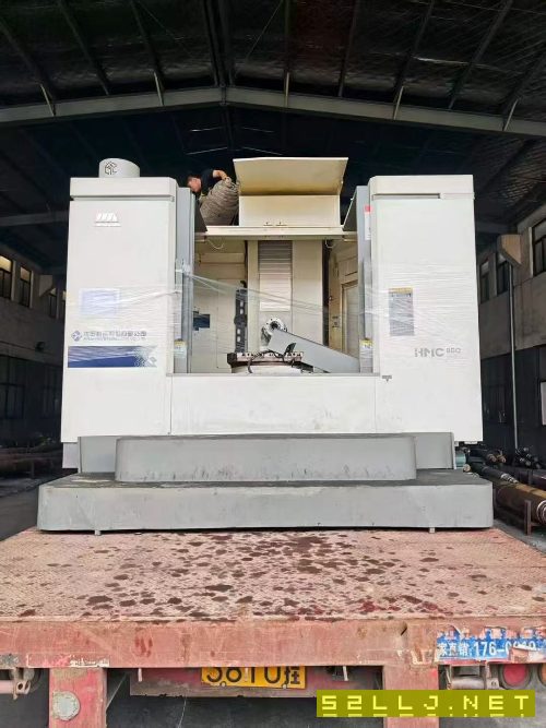 基本全新安装少用沈阳HMC-80Q单台卧式加工中心，三轴.