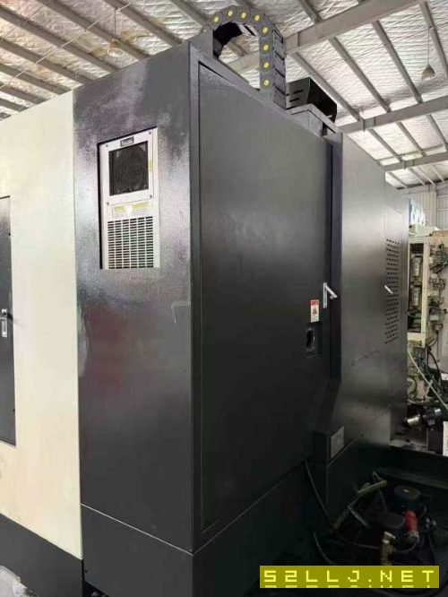 台冈，台岗重型855F加工中心，三菱m80系统，三轴45线.