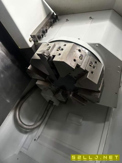 油欣VL-450R数控立式车床加工高度为450mm，回转直径55.